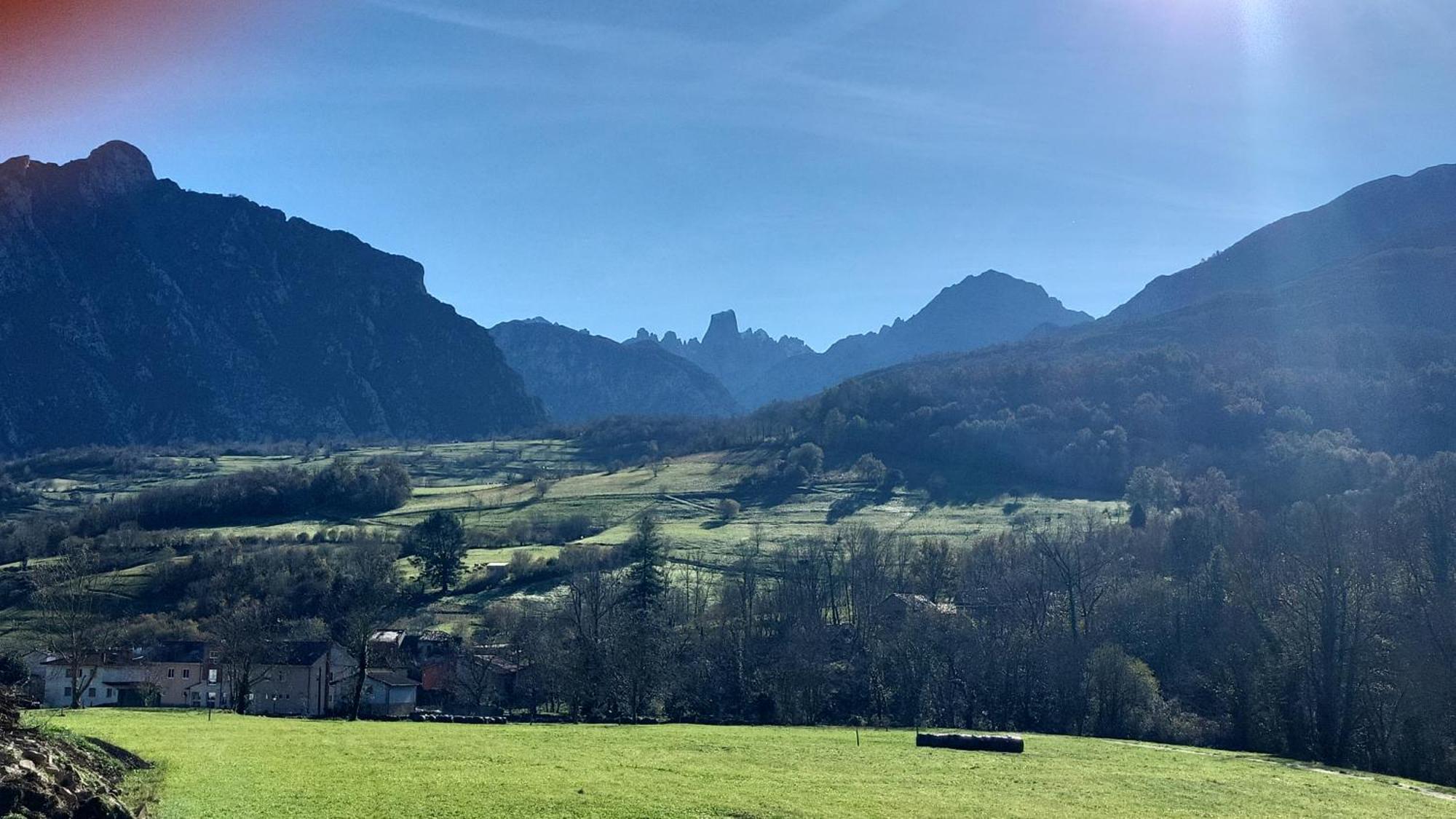 La Casa De La Vega Villa Arenas De Cabrales Eksteriør bilde